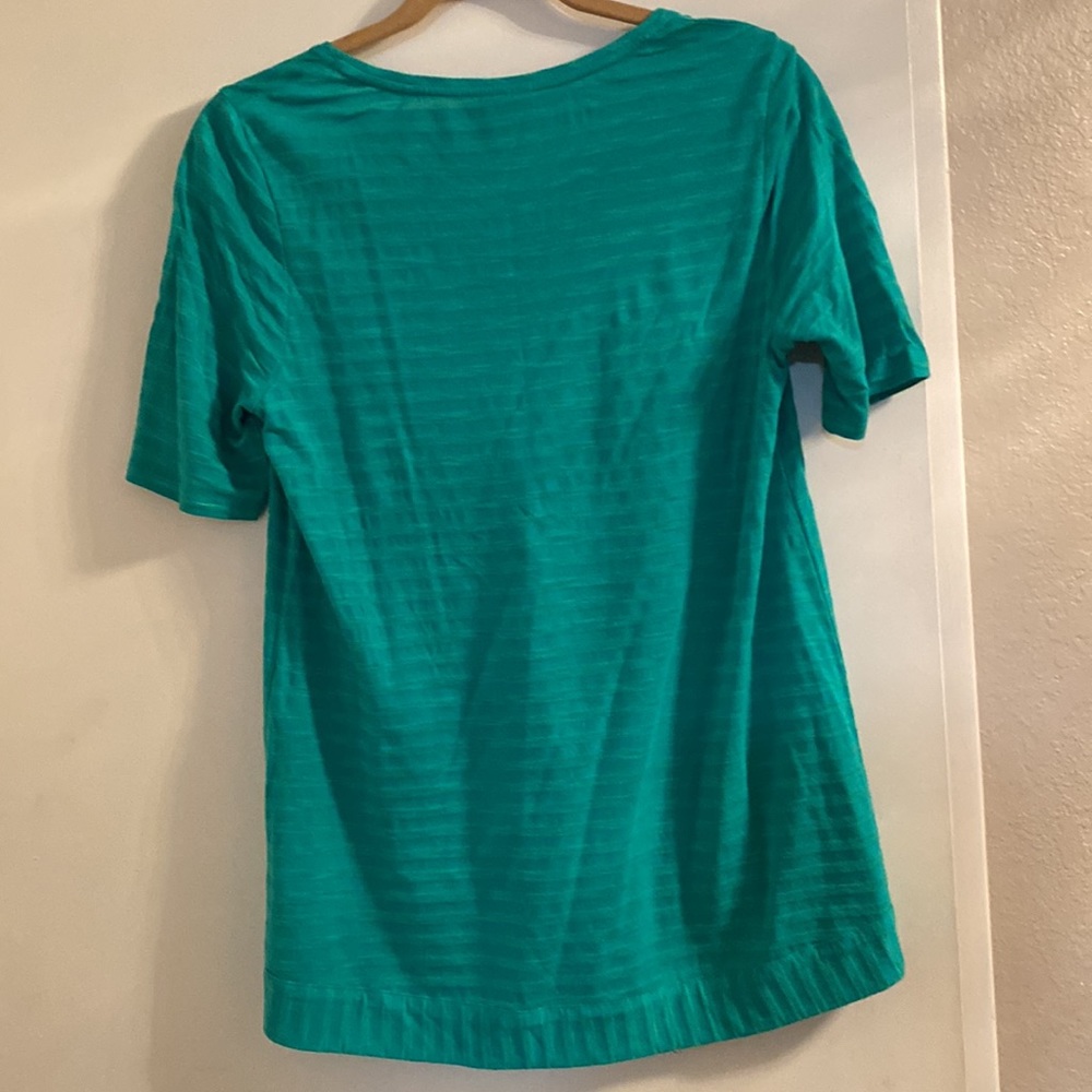 Chico’s top brand new never worn, Congo green - Picture 2 of 3